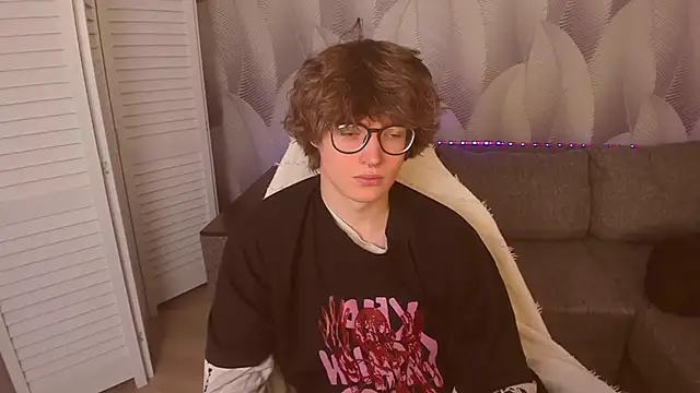 Snapshot of Syndy_Dels chatting on February 2026 03:17:02 PM Syndy Dels online show from February 2026 03:17:02 PM