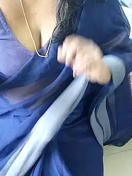 Snapshot of tamil_chitra12 chatting on November 2025 04:11:02 AM tamil chitra12 online show from November 2025 04:11:02 AM