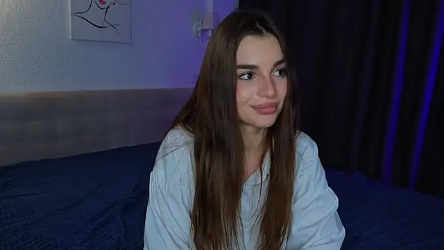 LauraHansil online show from May 2026 01:56:01 AM