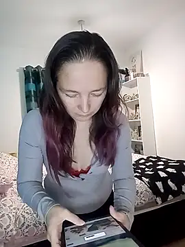 DeepestFantisy x online show from November 2025 11:33:01 AM