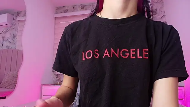 Snapshot of emma_trix chatting on April 2026 12:39:02 PM emma trix online show from April 2026 12:39:02 PM