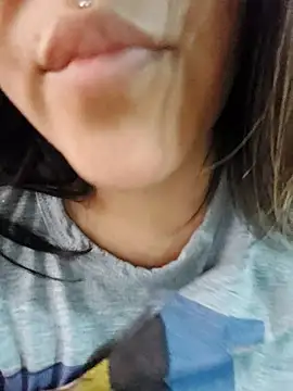 Snapshot of Camilu23 chatting on October 2025 08:53:02 PM Camilu23 online show from October 2025 08:53:02 PM