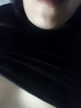 Camilu23 online show from March 2026 01:03:02 PM
