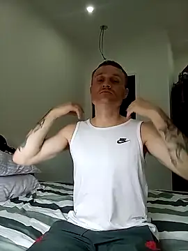 Snapshot of Caliguy36 chatting on November 2025 02:38:01 PM Caliguy36 online show from November 2025 02:38:01 PM