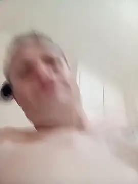 Caliguy36 online show from November 2025 08:19:02 PM