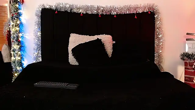 Snapshot of jaiden_thoner chatting on December 2025 05:01:02 AM jaiden thoner online show from December 2025 05:01:02 AM