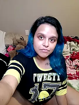 Snapshot of aye_tinakopixx chatting on November 2025 12:42:01 AM aye tinakopixx online show from November 2025 12:42:01 AM