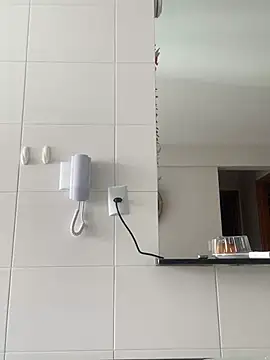 sabrinaneves online show from March 2026 12:31:02 PM