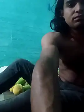 yuhenthr online show from October 2025 03:09:01 AM