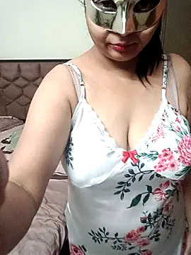 Snapshot of Naughty-Nancy chatting on January 2026 04:44:01 PM Naughty-Nancy online show from January 2026 04:44:01 PM