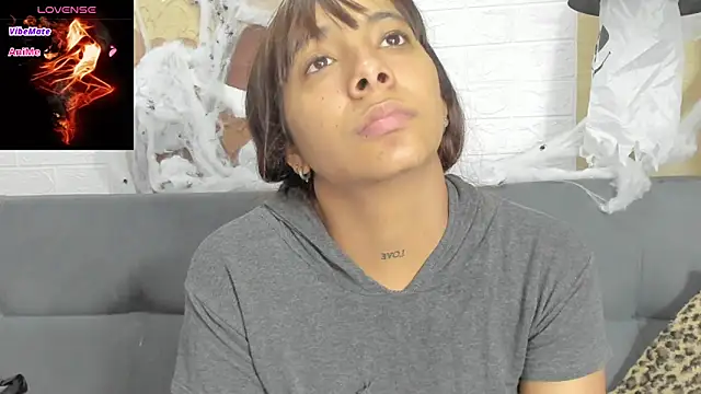 Snapshot of Katia_Santana1 chatting on November 2025 03:42:02 AM Katia Santana1 online show from November 2025 03:42:02 AM