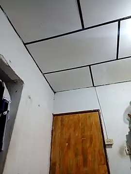 Kristyan22 online show from October 2025 06:52:02 PM