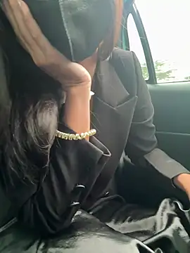 Snapshot of trinhvutrinh chatting on February 2026 05:06:02 AM trinhvutrinh online show from February 2026 05:06:02 AM