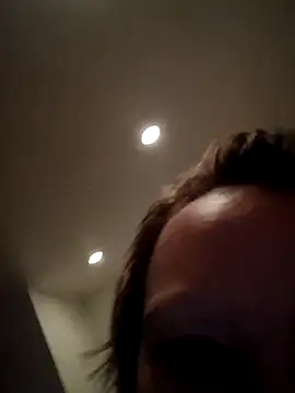 Karebearz1 online show from November 2025 09:09:01 AM