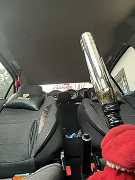 llioo22 online show from February 2026 02:58:02 PM