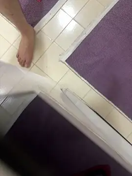 llioo22 online show from February 2026 07:32:02 AM