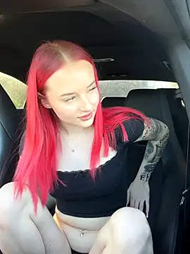 Snapshot of kimkatyrides chatting on November 2025 11:21:02 AM kimkatyrides online show from November 2025 11:21:02 AM