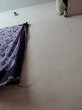 pujapujarrrr online show from November 2025 08:10:01 PM