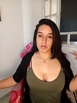 Snapshot of alanna_sweett00 chatting on November 2025 05:57:01 PM alanna sweett00 online show from November 2025 05:57:01 PM