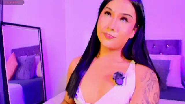 Snapshot of Vale_prado chatting on November 2025 10:58:01 AM Vale prado online show from November 2025 10:58:01 AM