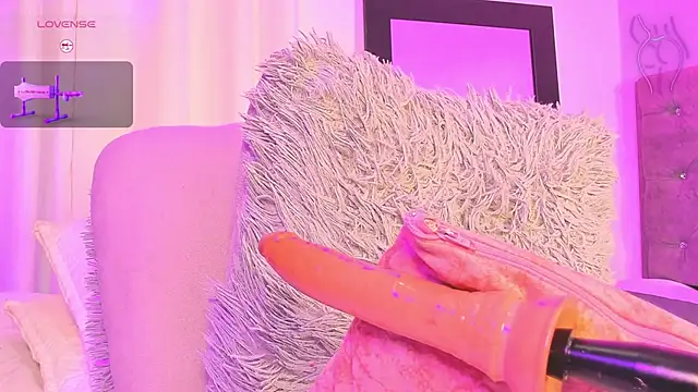 Snapshot of Vale_prado chatting on January 2026 11:26:01 AM Vale prado online show from January 2026 11:26:01 AM