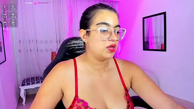 Luna Jonnes1 online show from July 2026 07:27:02 PM