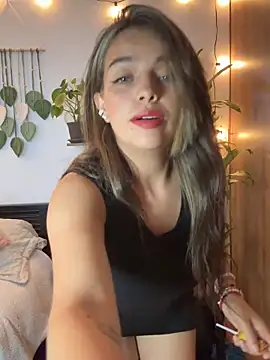MailynAndNick online show from June 2026 08:28:01 PM