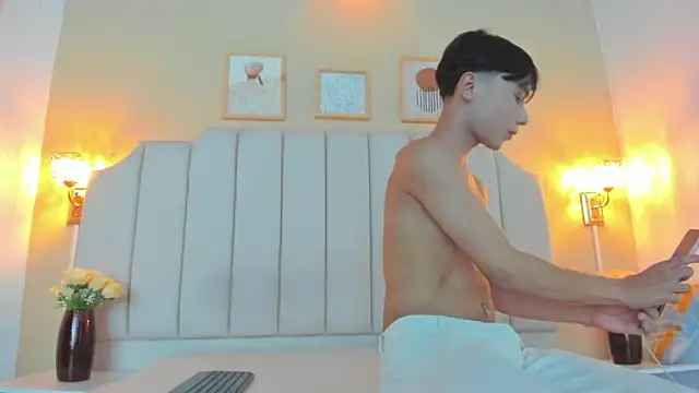 JULII RICO1 online show from March 2026 12:56:01 PM