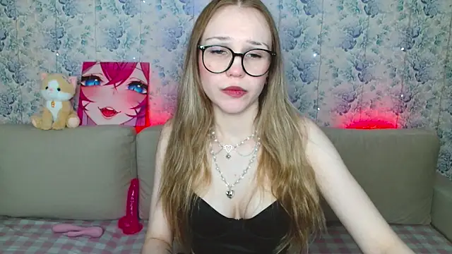 phreshgirlswag online show from April 2026 11:10:01 PM