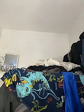 Snapshot of cowgirllyx chatting on October 2025 06:14:02 AM cowgirllyx online show from October 2025 06:14:02 AM