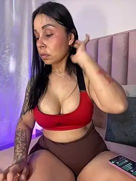Natural BIGASS Nina online show from May 2026 07:32:01 PM