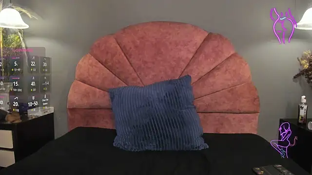 Kripta132 online show from November 2025 11:54:02 AM