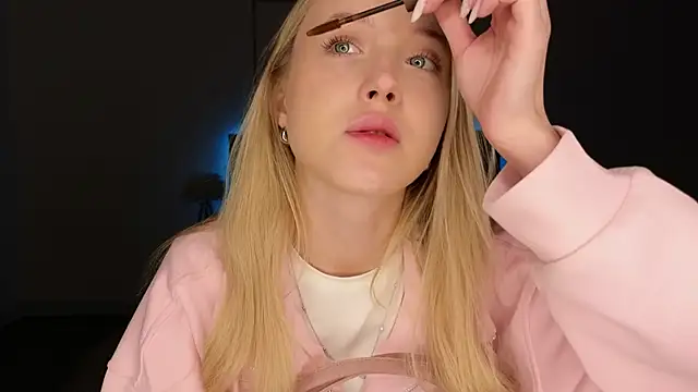 adele armass online show from April 2026 09:06:01 PM