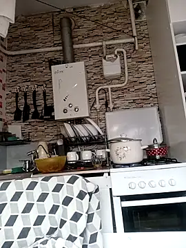 Snapshot of MilkySky chatting on November 2025 03:27:02 PM MilkySky online show from November 2025 03:27:02 PM