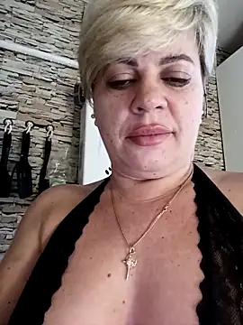 Snapshot of MilkySky chatting on February 2026 06:51:01 AM MilkySky online show from February 2026 06:51:01 AM