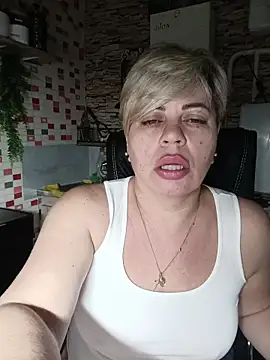 Snapshot of MilkySky chatting on February 2026 03:19:02 PM MilkySky online show from February 2026 03:19:02 PM