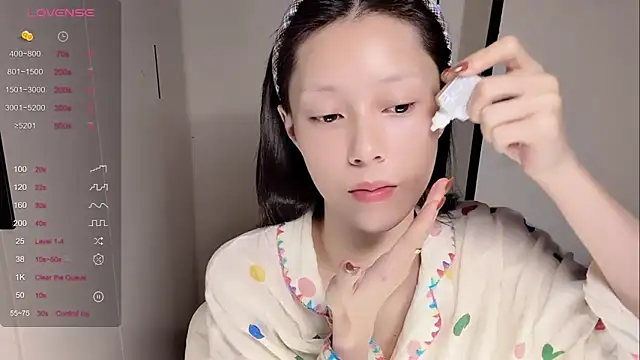 Snapshot of yuyu-33 chatting on November 2025 12:19:01 AM yuyu-33 online show from November 2025 12:19:01 AM