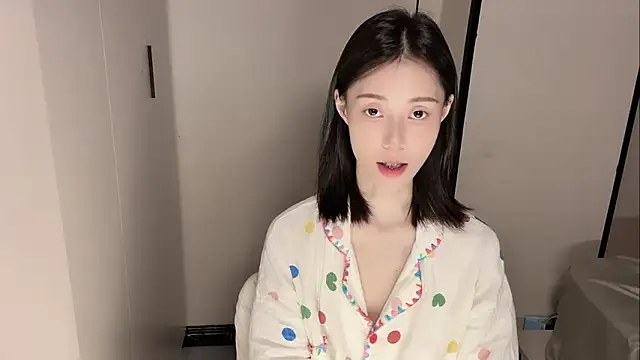 Snapshot of yuyu-33 chatting on November 2025 05:29:01 AM yuyu-33 online show from November 2025 05:29:01 AM