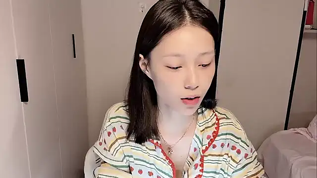 Snapshot of yuyu-33 chatting on January 2026 01:31:02 AM yuyu-33 online show from January 2026 01:31:02 AM