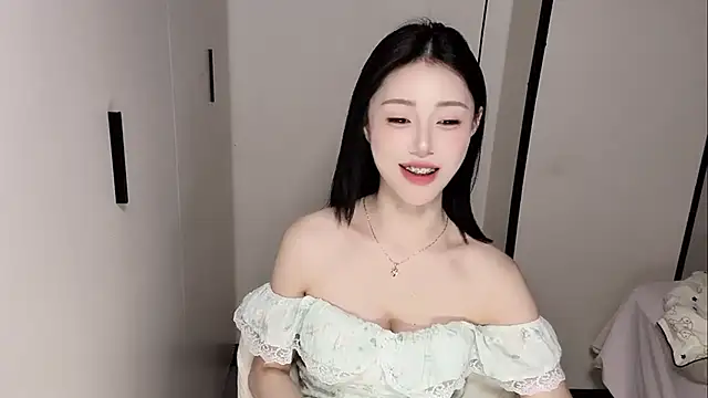yuyu-33 online show from May 2026 02:45:01 PM