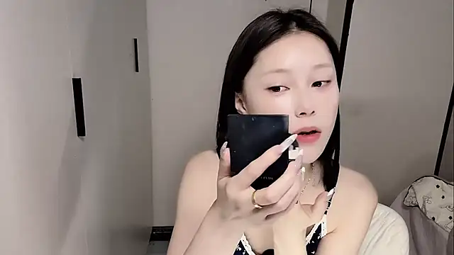 yuyu-33 online show from May 2026 06:32:01 AM