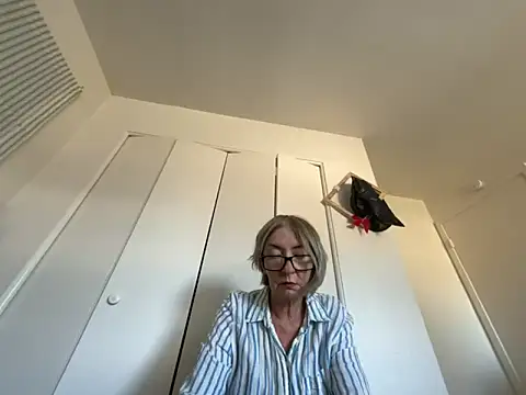 Snapshot of Fargo488 chatting on October 2025 06:31:01 PM Fargo488 online show from October 2025 06:31:01 PM