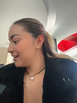 Snapshot of Elina_Hills chatting on March 2026 06:56:02 PM Elina Hills online show from March 2026 06:56:02 PM