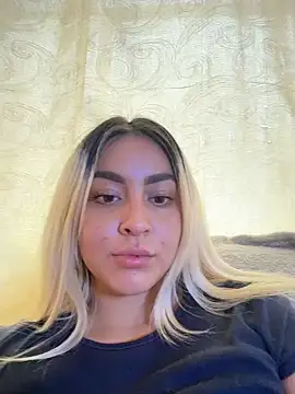 Snapshot of Elina_Hills chatting on March 2026 06:33:01 PM Elina Hills online show from March 2026 06:33:01 PM