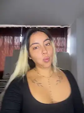 Elina Hills online show from May 2026 02:35:02 PM