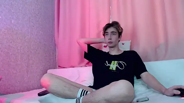 Harvey foster online show from November 2025 07:00:02 AM