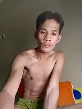 Snapshot of Hot-babyyboy30 chatting on November 2025 01:33:02 AM Hot-babyyboy30 online show from November 2025 01:33:02 AM