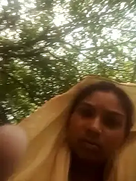 Cute Arushi online show from May 2026 04:07:01 AM