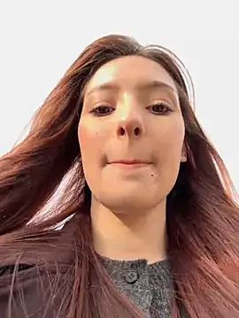 LilluKatten online show from November 2025 09:21:01 AM