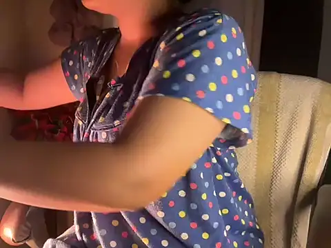 Snapshot of Shilpa_7 chatting on December 2025 04:14:01 PM Shilpa 7 online show from December 2025 04:14:01 PM